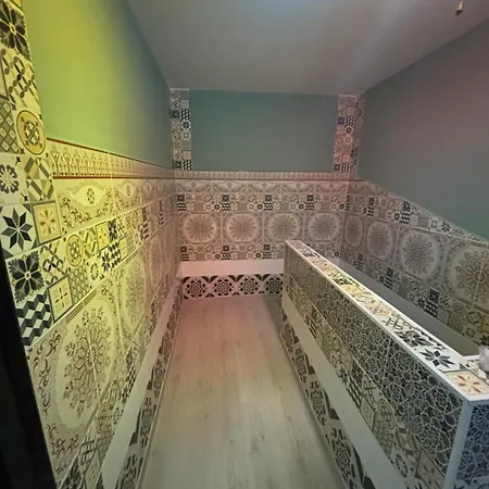 게스트하우스 D Hotes Sur Aube 3*