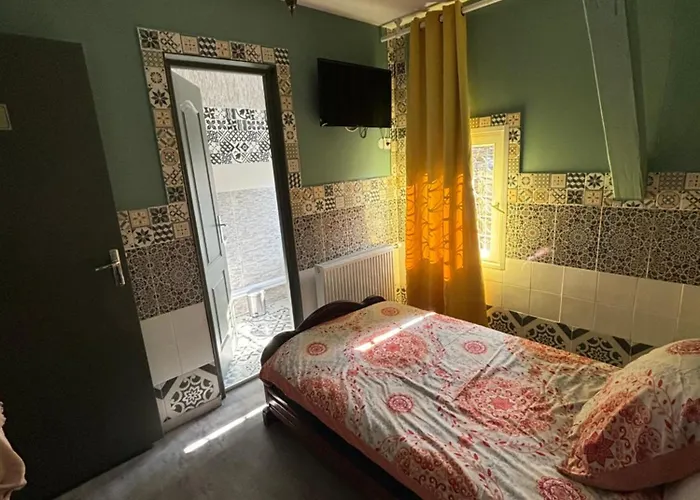 Guest house D Hotes Sur Aube 3*